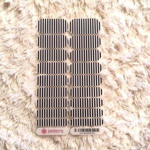 Jamberry Black and White Stripe Nail Wrap